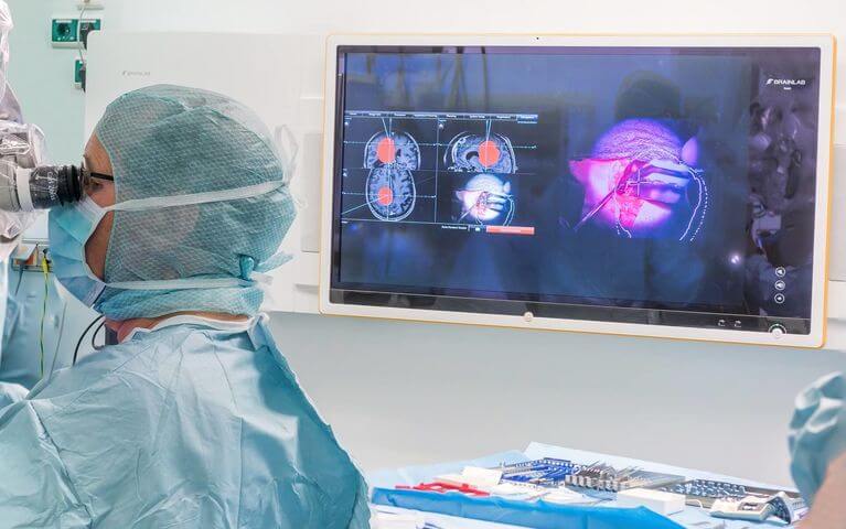 Neurosurgery Buzz Trenion