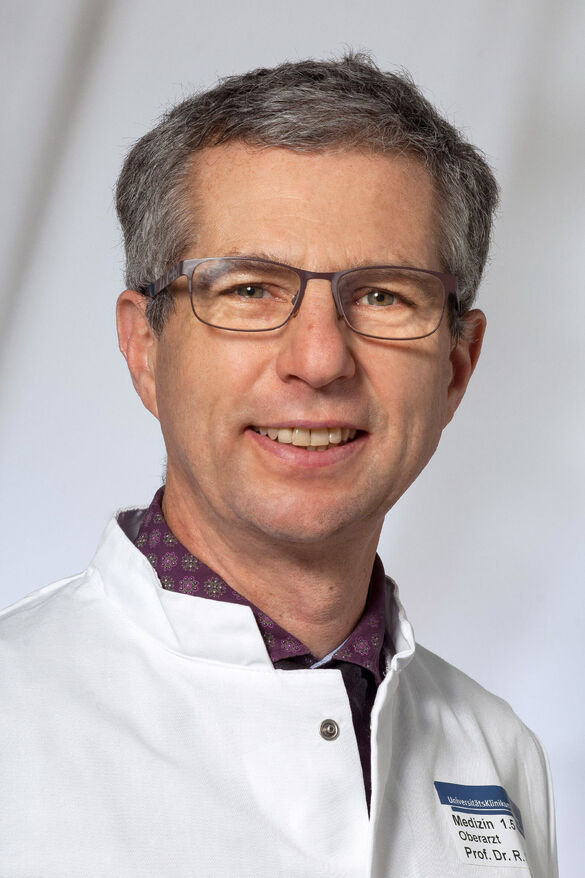 Portrait von Prof. Dr. med. Richard Schlenk
