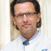 [Translate to Einfache Sprache:] Prof. Dittmar Böckler Administrative Director of the Department for Vascular Surgery