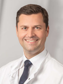 Portrait von Prof. Dr. med. Christian Merle, M.Sc. Portrait von Prof. Dr. med. Christian Merle, M.Sc.